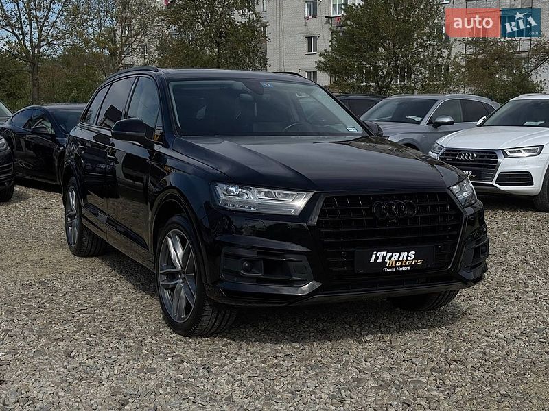 Внедорожник / Кроссовер Audi Q7 2017 в Стрые