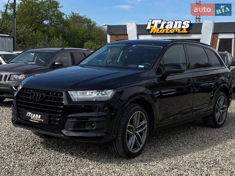 Внедорожник / Кроссовер Audi Q7 2017 в Стрые