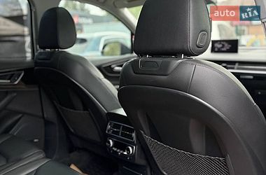 Внедорожник / Кроссовер Audi Q7 2017 в Стрые