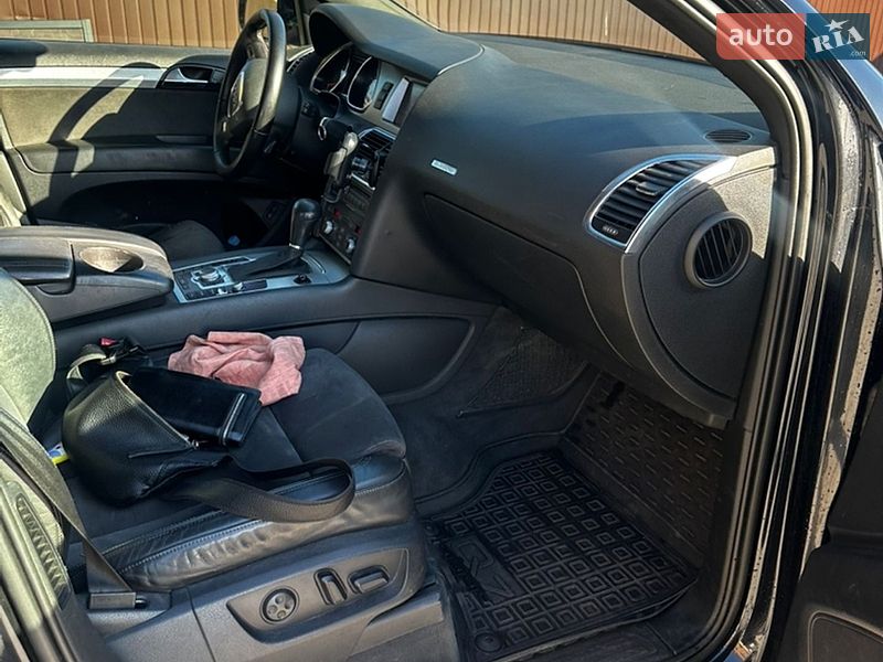 Внедорожник / Кроссовер Audi Q7 2007 в Ходорове