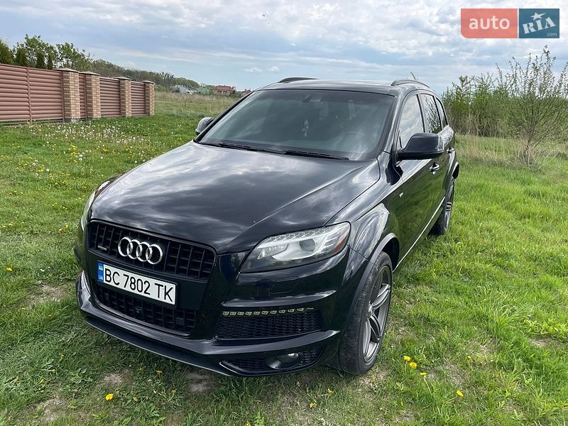 Позашляховик / Кросовер Audi Q7 2015 в Львові