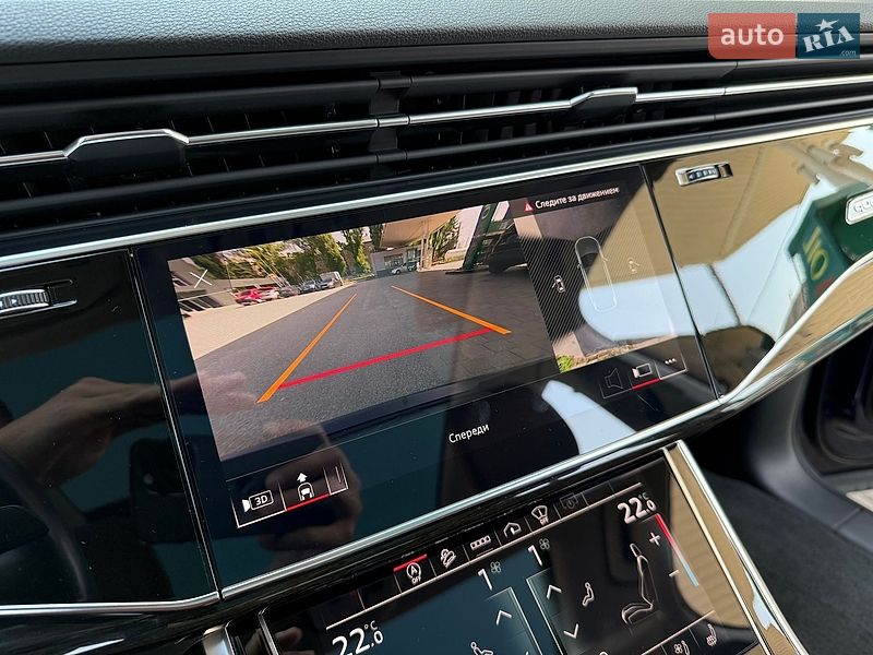 Позашляховик / Кросовер Audi Q7 2020 в Дніпрі