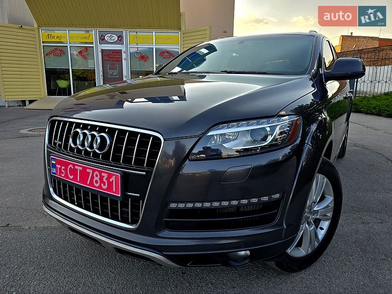 Внедорожник / Кроссовер Audi Q7 2015 в Полтаве