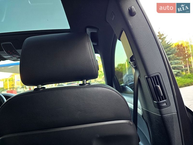 Внедорожник / Кроссовер Audi Q7 2015 в Полтаве