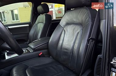 Внедорожник / Кроссовер Audi Q7 2015 в Полтаве