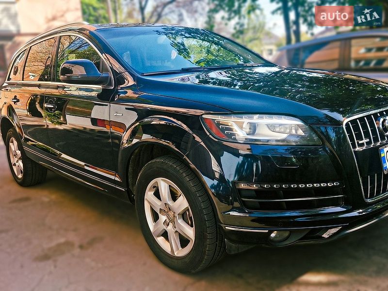 Внедорожник / Кроссовер Audi Q7 2015 в Черкассах