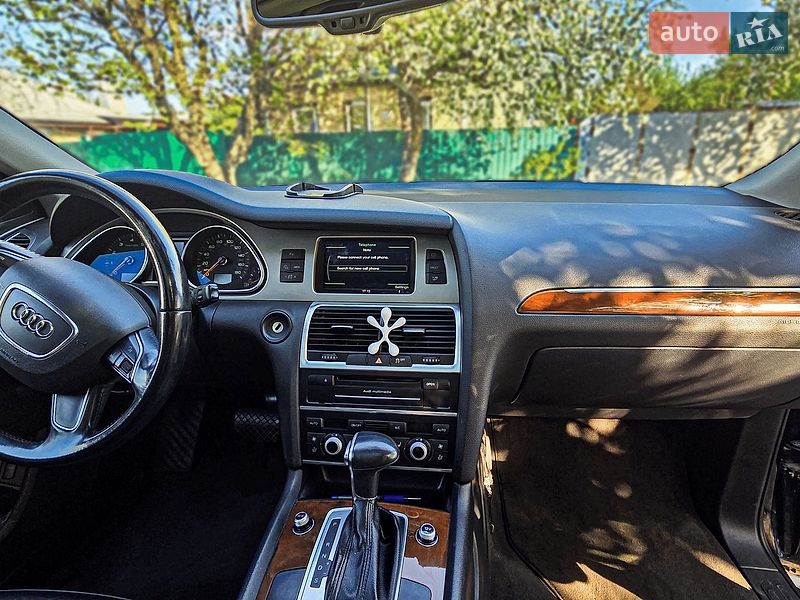 Внедорожник / Кроссовер Audi Q7 2015 в Черкассах