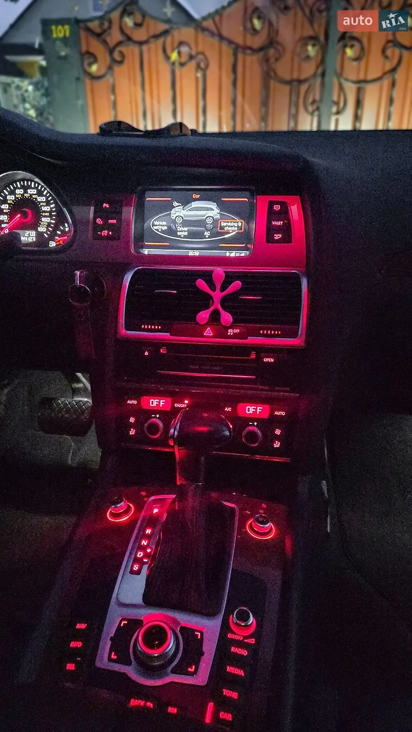 2015 Audi Q7 - мініатюра 28