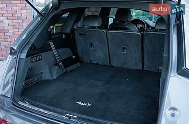 Позашляховик / Кросовер Audi Q7 2017 в Дніпрі