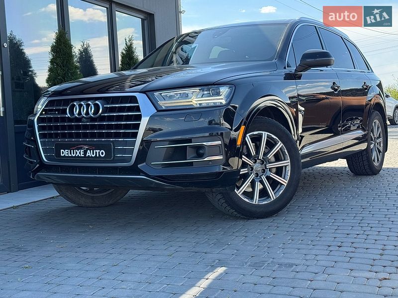 Позашляховик / Кросовер Audi Q7 2017 в Івано-Франківську
