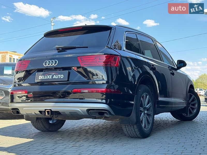 Позашляховик / Кросовер Audi Q7 2017 в Івано-Франківську