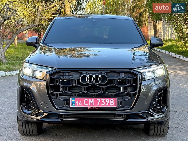 Внедорожник / Кроссовер Audi Q7 2023 в Виннице