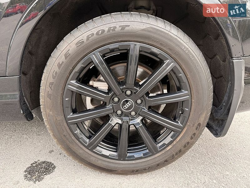 Внедорожник / Кроссовер Audi Q7 2015 в Запорожье