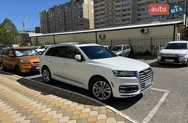 Внедорожник / Кроссовер Audi Q7 2019 в Одессе