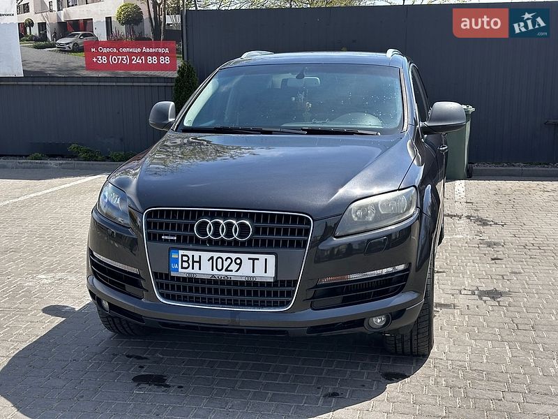 Внедорожник / Кроссовер Audi Q7 2007 в Одессе