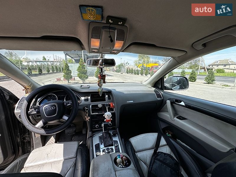Внедорожник / Кроссовер Audi Q7 2007 в Одессе