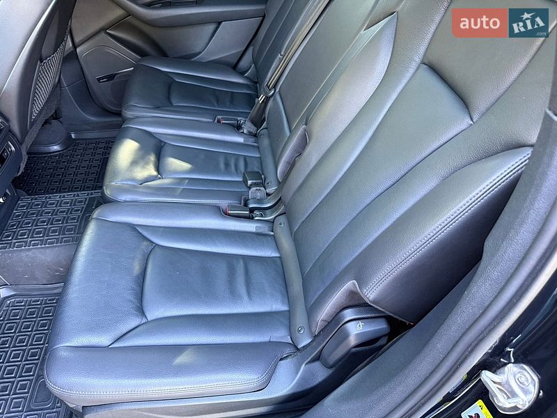 Внедорожник / Кроссовер Audi Q7 2017 в Харькове
