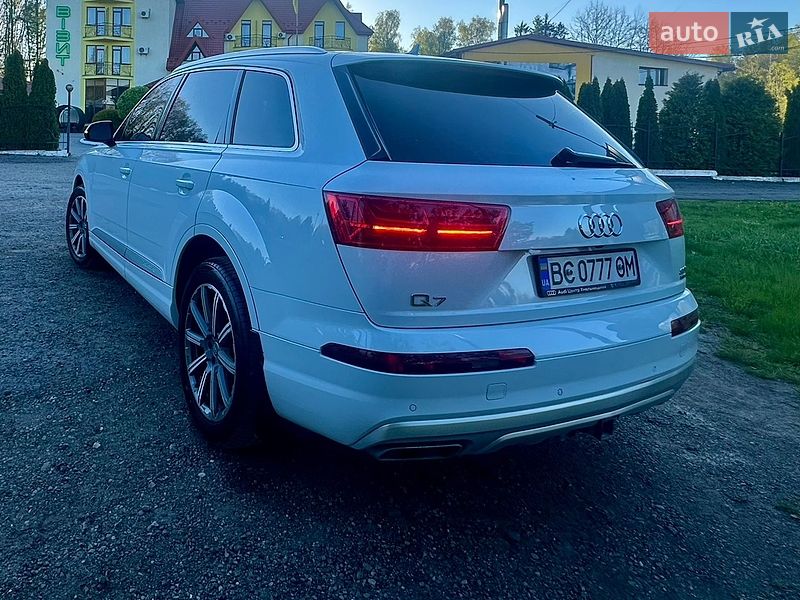 Внедорожник / Кроссовер Audi Q7 2018 в Трускавце