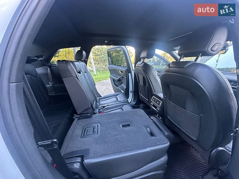 Внедорожник / Кроссовер Audi Q7 2018 в Трускавце