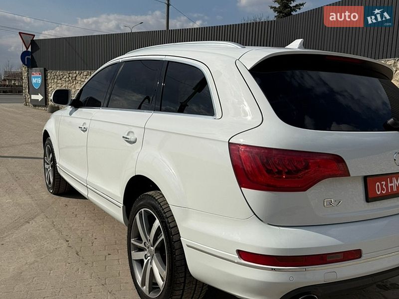 Внедорожник / Кроссовер Audi Q7 2013 в Тернополе
