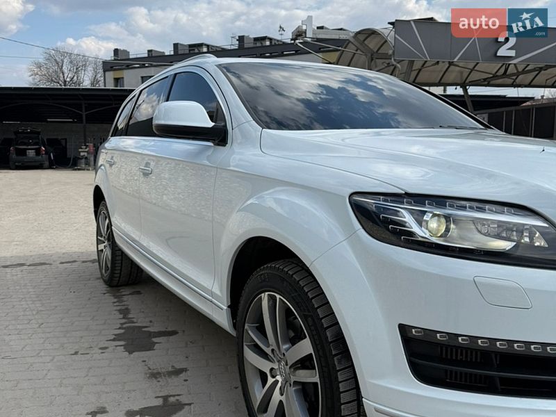 Внедорожник / Кроссовер Audi Q7 2013 в Тернополе