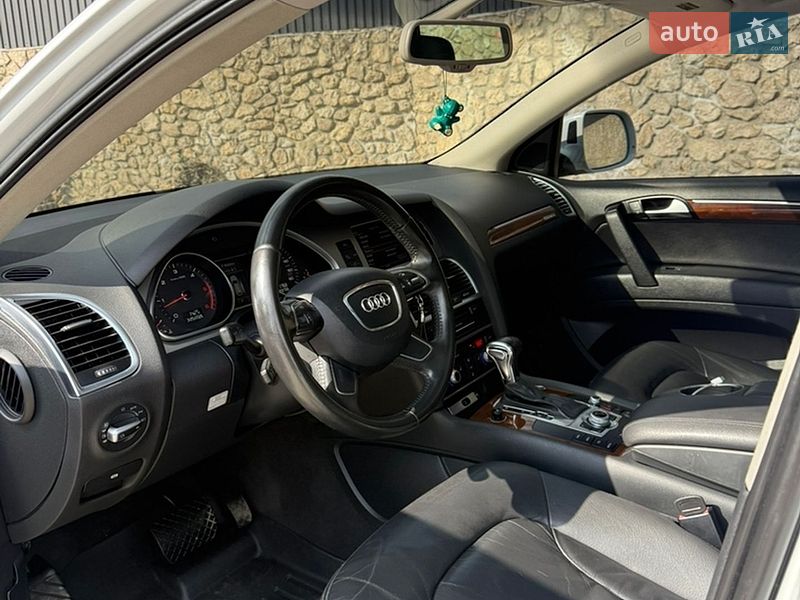 Внедорожник / Кроссовер Audi Q7 2013 в Тернополе