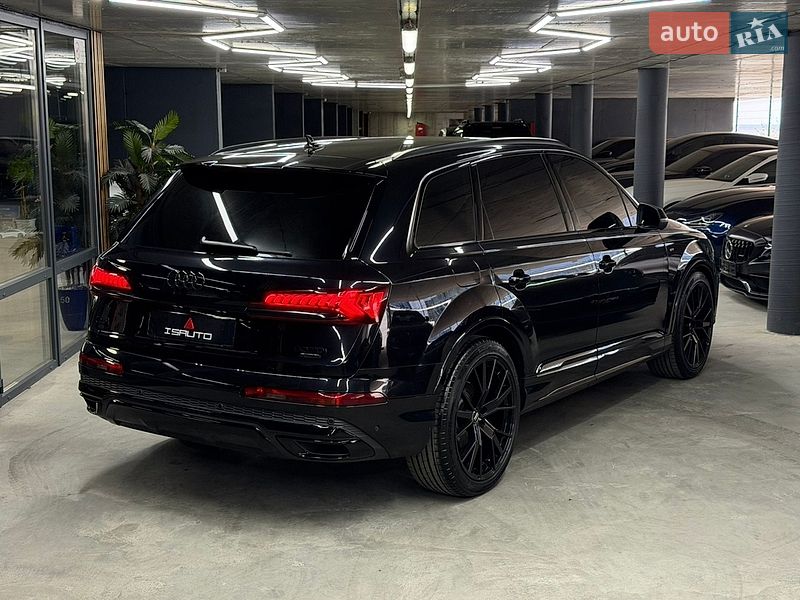 Внедорожник / Кроссовер Audi Q7 2020 в Одессе