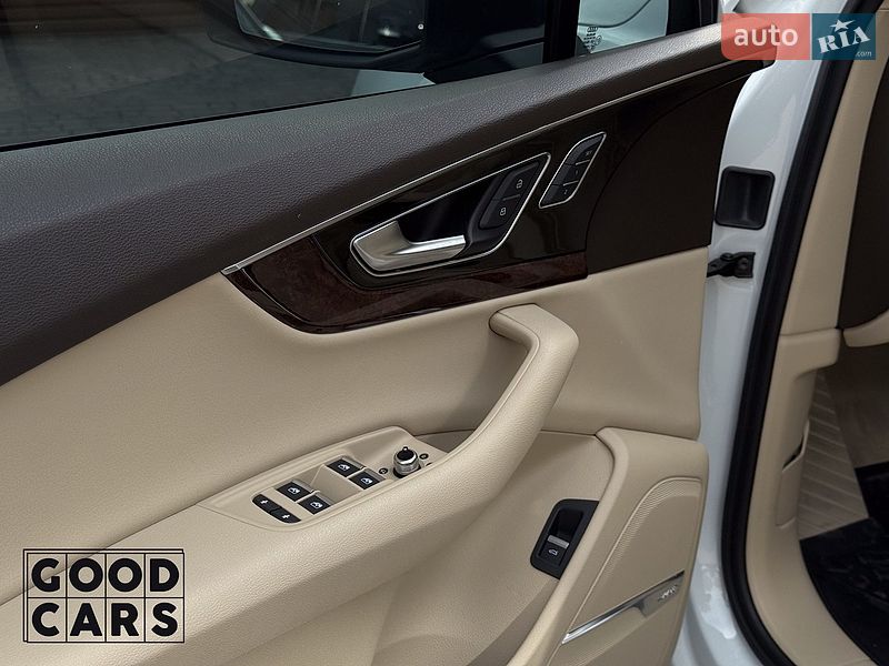 Внедорожник / Кроссовер Audi Q7 2018 в Одессе