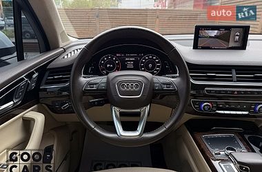Внедорожник / Кроссовер Audi Q7 2018 в Одессе