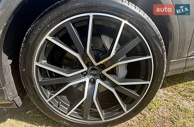Внедорожник / Кроссовер Audi Q7 2020 в Каменец-Подольском