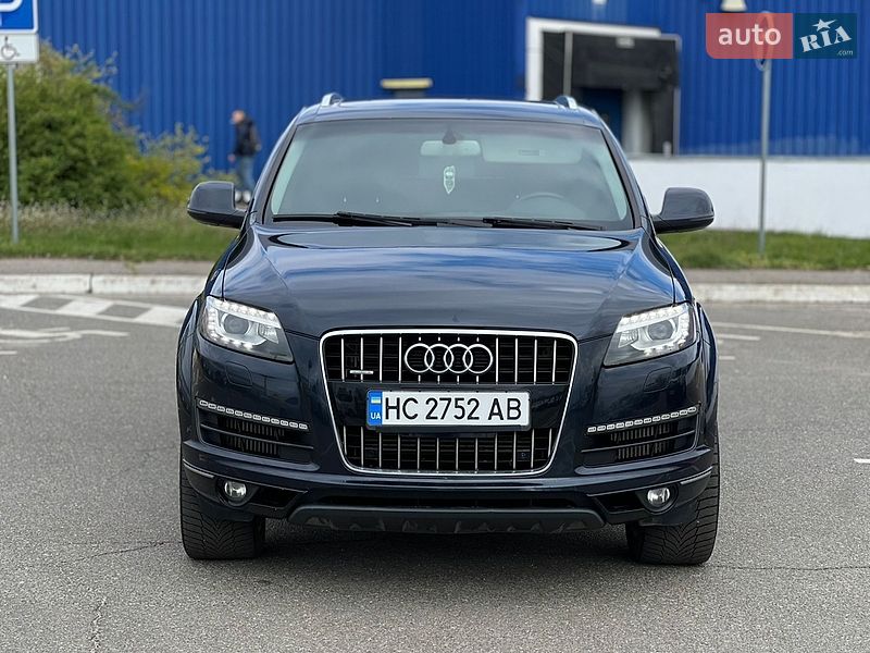 Внедорожник / Кроссовер Audi Q7 2012 в Киеве