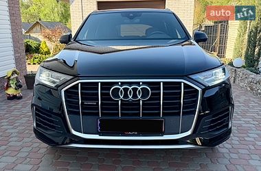 Позашляховик / Кросовер Audi Q7 2021 в Прилуках