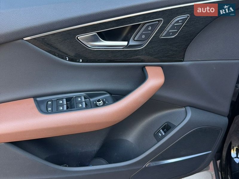 Позашляховик / Кросовер Audi Q7 2021 в Прилуках