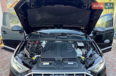 Позашляховик / Кросовер Audi Q7 2021 в Прилуках