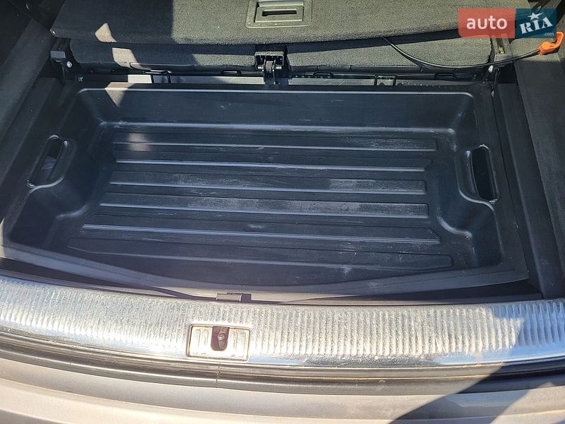 Внедорожник / Кроссовер Audi Q7 2013 в Днепре