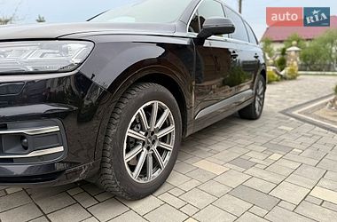 Внедорожник / Кроссовер Audi Q7 2017 в Моршине