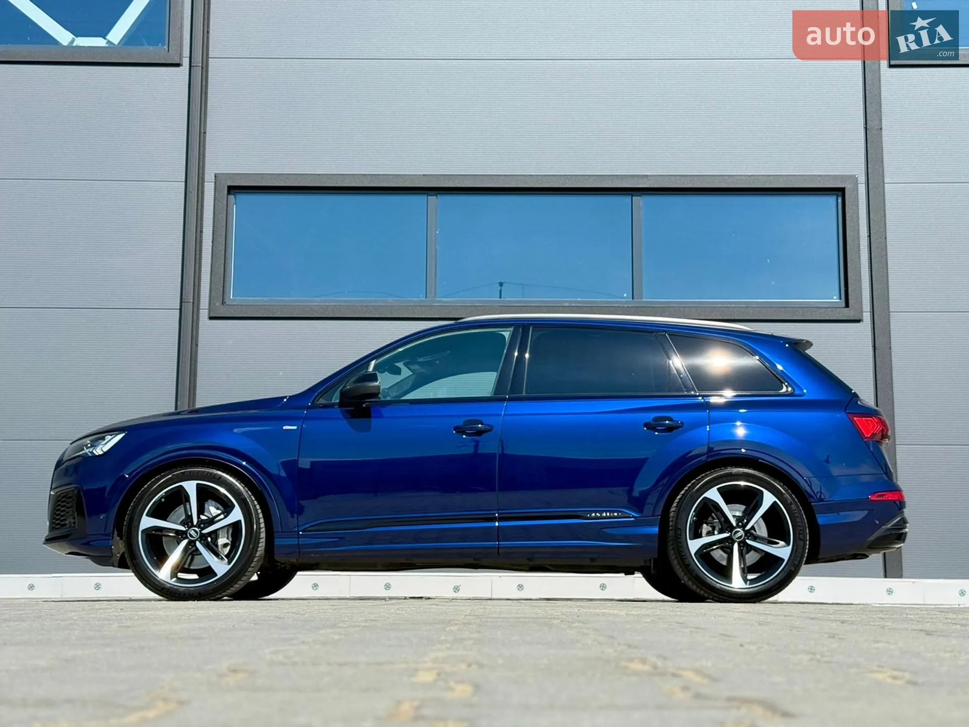 2020 Audi Q7 - мініатюра 2