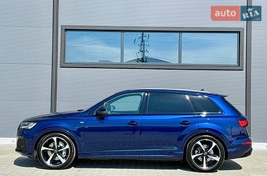Внедорожник / Кроссовер Audi Q7 2020 в Броварах