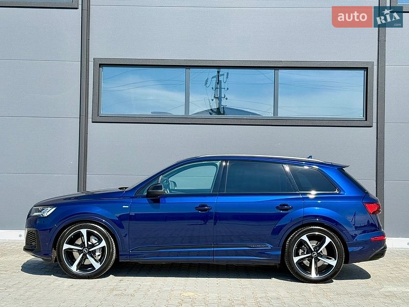Внедорожник / Кроссовер Audi Q7 2020 в Броварах