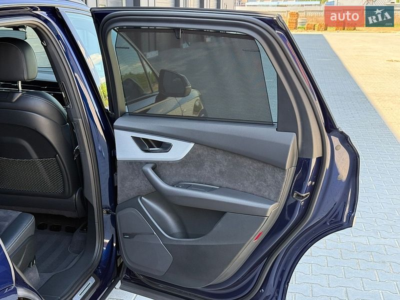 Внедорожник / Кроссовер Audi Q7 2020 в Броварах