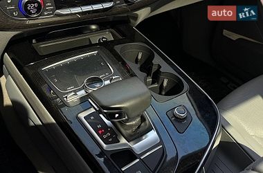 Внедорожник / Кроссовер Audi Q7 2018 в Киеве