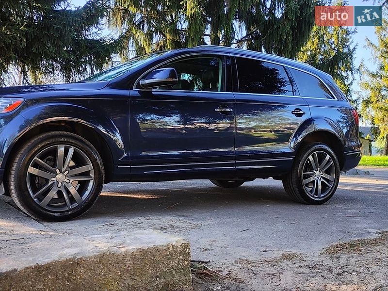 Внедорожник / Кроссовер Audi Q7 2014 в Дубно