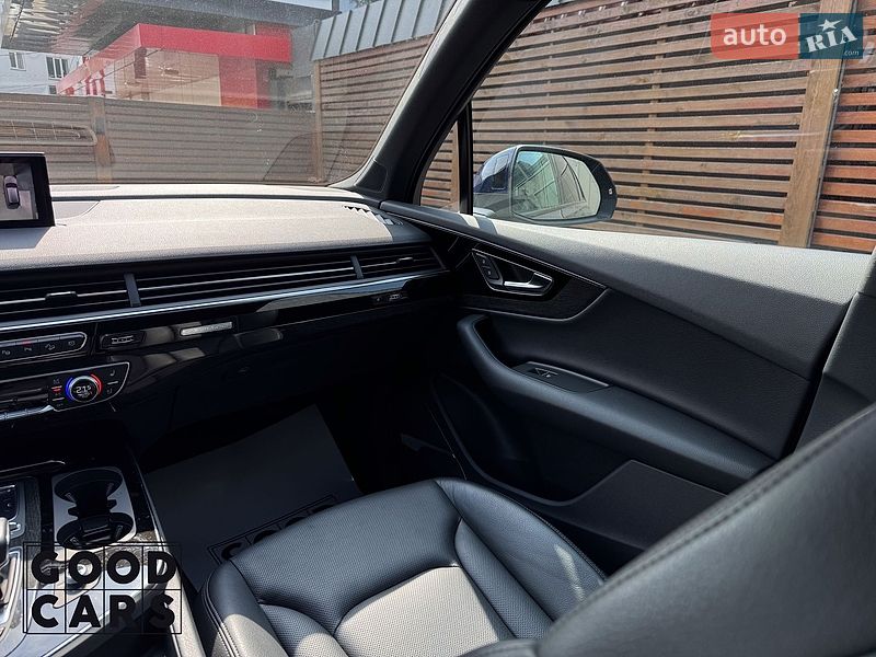 Внедорожник / Кроссовер Audi Q7 2019 в Одессе