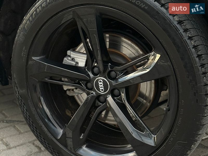 Внедорожник / Кроссовер Audi Q7 2018 в Коломые