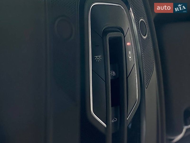 Внедорожник / Кроссовер Audi Q7 2018 в Киеве