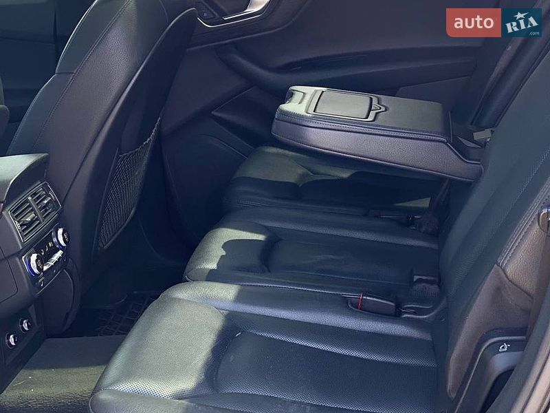 Внедорожник / Кроссовер Audi Q7 2018 в Киеве