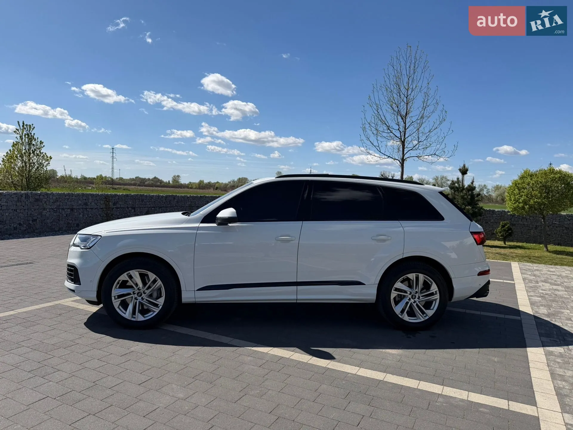 2020 Audi Q7 - мініатюра 12