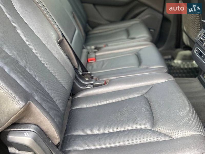 Внедорожник / Кроссовер Audi Q7 2018 в Киеве