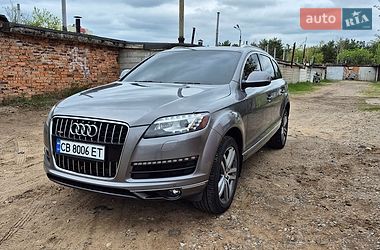 Позашляховик / Кросовер Audi Q7 2013 в Славутичі