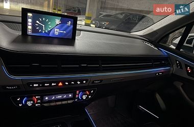 Внедорожник / Кроссовер Audi Q7 2018 в Киеве